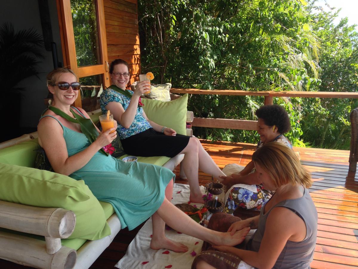 Naveria Heights Lodge Savusavu Eksteriør billede
