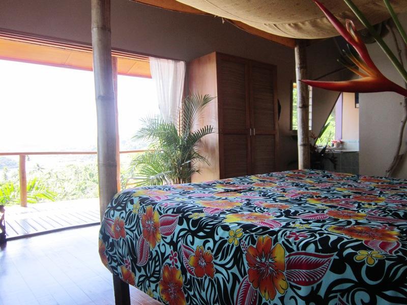 Naveria Heights Lodge Savusavu Eksteriør billede